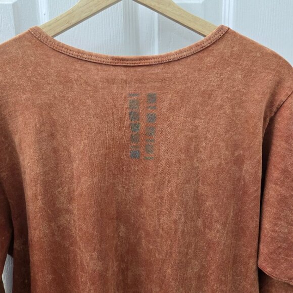 Vintage 90s Maxi Dress Rust Orange Pleated Long Sleeve Abstract Music Guitar - Picture 6 of 10